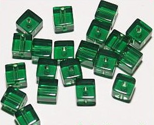 Glaswürfel grün